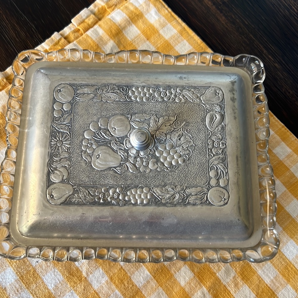 Beautiful Vintage Everlast aluminum set. So pretty to display in your kitchen.🍋 - Picture 6 of 12